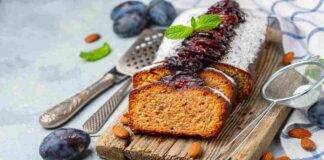 Plumcake mandorle e cannella con confettura di prugne