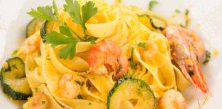 Tagliatelle mare e terra al profumo di limone