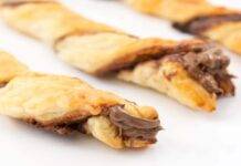 Torciglioni con fondente alle castagne | leccornie natalizie buonissime Torciglioni con fondente alle castagne