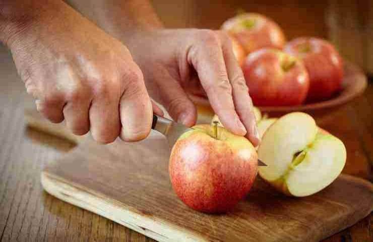 Torta panettone alle mele senza burro 