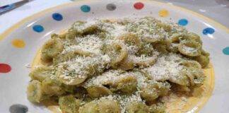 orecchiette con pesto di broccoli e basilico