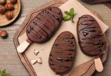 Ricetta riciclo sorprendete, ecco il pandoro gelato con crema di nocciole pandoro gelato con crema di nocciole