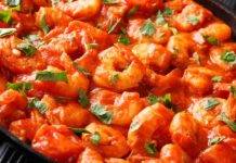 sugo con pomodoro e scampi