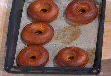 È sempre Mezzogiorno | Ricetta del panificatore Fulvio Marino | Donuts al forno È sempre Mezzogiorno | Ricetta del panificatore Fulvio Marino | Donuts al forno