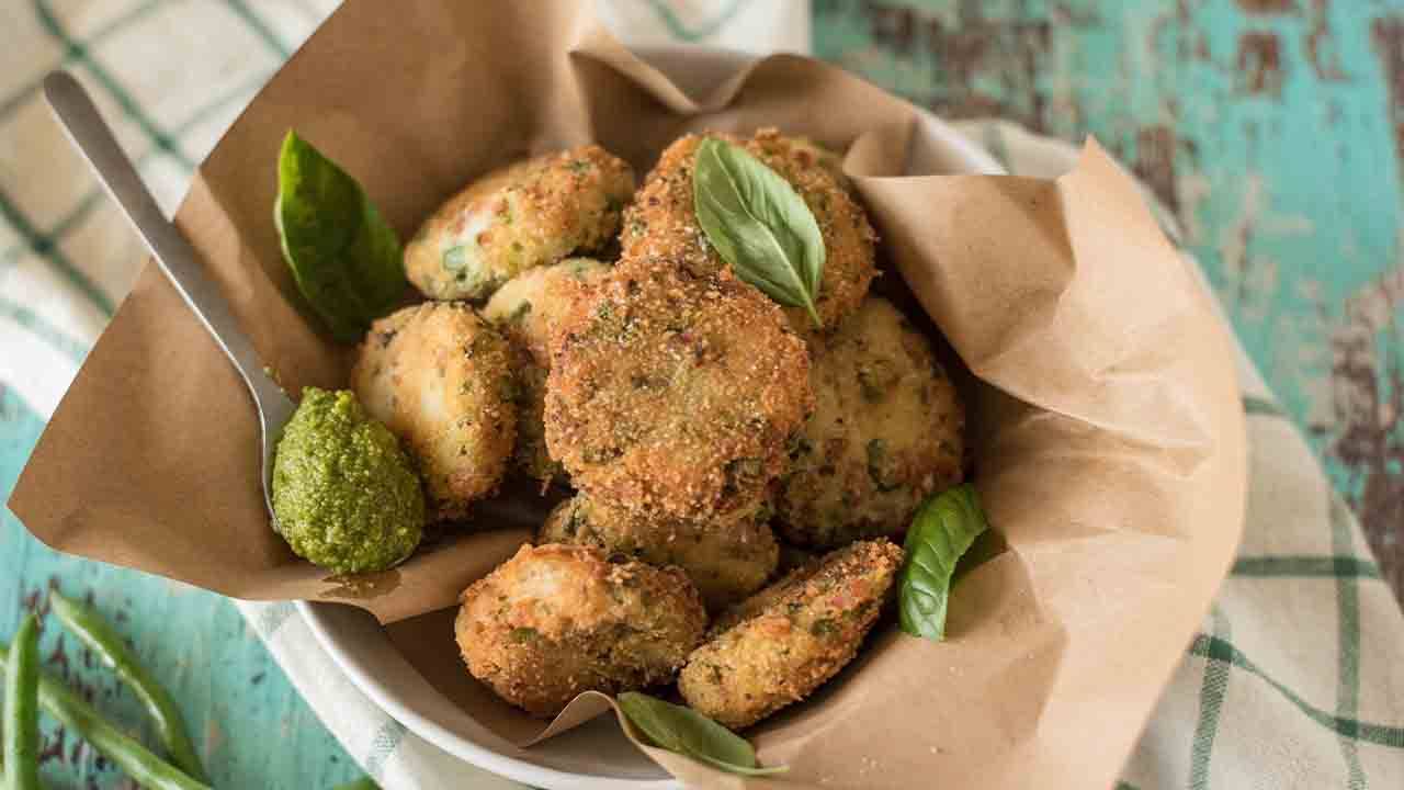 crocchette di patate e basilico