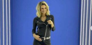 Michelle Hunziker coccola serale - RicettaSprint