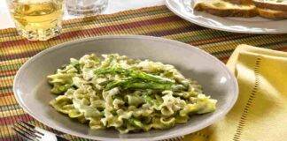 Pasta con mousse di ricotta asparagi e capperi 2022/01/12 ricettasprint