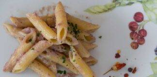 Pasta cremosa con radicchio