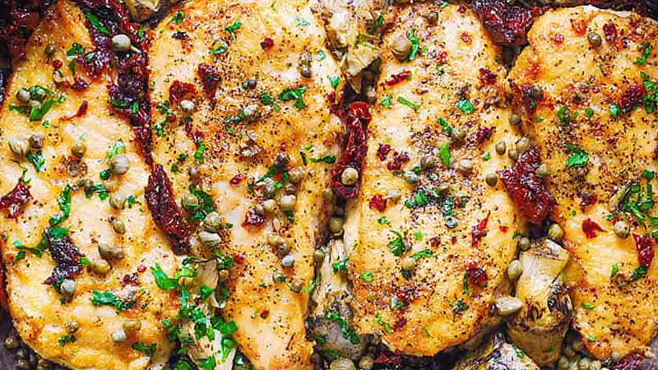 Pollo alla mediterranea in friggitrice ad aria