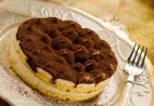 Tortina al pandoro con crema di tiramisù