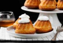 pasticcini alti e soffici rum e arancia