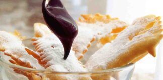 Carnevale con la nonna Luigia, oggi ci mostra le sue mitiche frappe ripiene