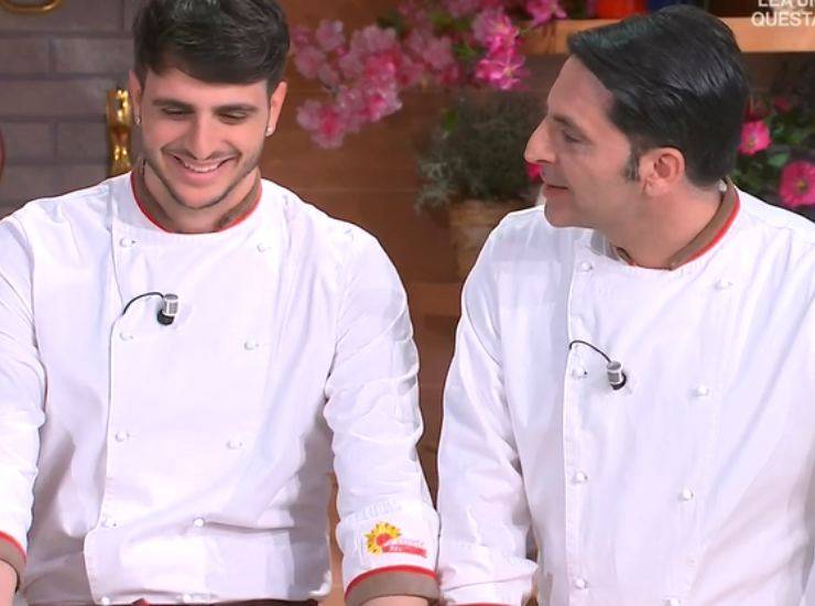 È sempre Mezzogiorno | Ricetta dello chef Mauro Improta e suo figlio chef Mattia | Guanti caleni