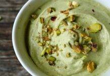 Mousse all'acqua pistacchio e cioccolato bianco