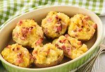 Patate ripiene croccanti, per una cena gustosissima e invitante Patate ripiene croccanti, per una cena gustosissima e invitante