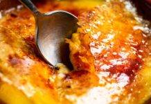 Una crema catalana buona da impazzire: fai così ed il caramello sarà perfetto