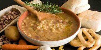 Zuppa con tubetti, aromatizzata e cremosa di patate e fagioli 2022/02/05 ricettasprint