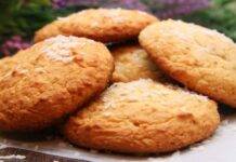 biscotti cocco e ananas con sparabiscotti