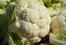 Trasforma il cavolfiore in un contorno delizioso: tre ingredienti e solo 10 minuti per portarlo in tavola!
