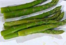 Asparagi | Buoni e ottimi per la salute | Cosa dice la scienza Asparagi. Foto di È sempre Mezzogiorno