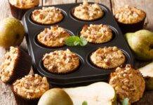 Basta poco per servire dei muffin alle pere diversi dai soliti, ecco la ricetta Basta poco per servire dei muffin alle pere diversi dai soliti, ecco la ricetta