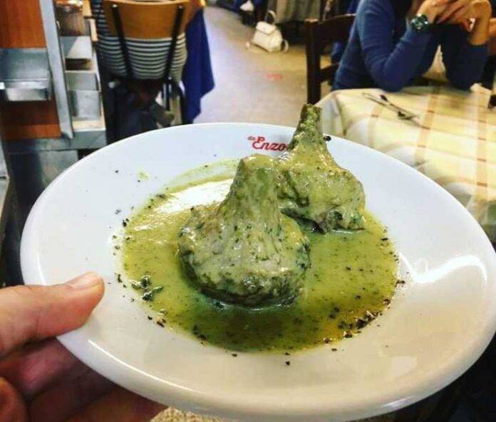 Carciofi alla romana, stufi di farli in casa? Ecco dove mangiare i più buoni al ristorante