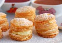 Se preparare i bigné vi risulta difficile, questa ricettina furba vi sbalordirà Finti bigné di pasta sfoglia con crema cocco e mascarpone