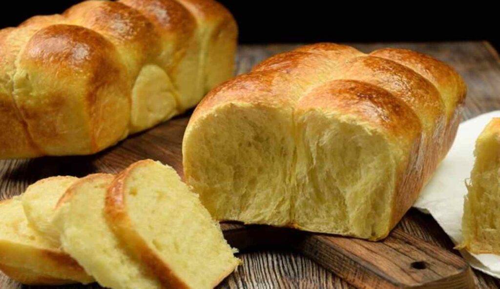 Più leggero, ma soffice come una nuvola, prepariamo un pan brioche all