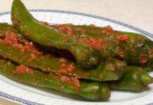 Siete amanti del piccante? Provate questo fantastico contorno Peperoni verdi in salsetta al peperoncino