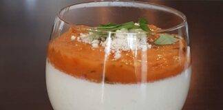 budino di formaggi con purea di pomodoro