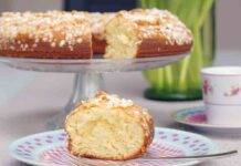 ciambellone con granella di zucchero