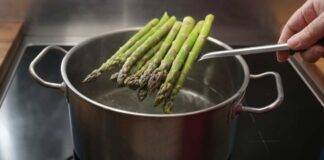 Acqua cottura asparagi cosa fare - RicettaSprint