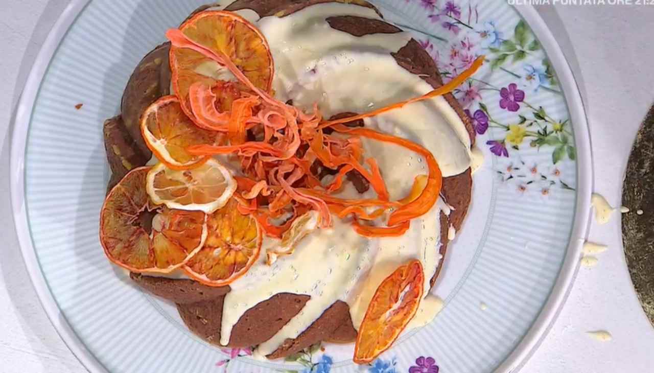 È sempre mezzogiorno | Ricetta della chef Zia Cri | Torta di carote