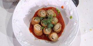 È sempre mezzogiorno | Ricetta dello chef Michele Farru | Cannelloni fritti con cozze e piselli