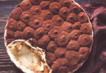 Il Tiramisù di Pasqua di nonna Pina, non può mancare sulle nostre tavole Il Tiramisù di Pasqua di nonna Pina, non può mancare sulle nostre tavole