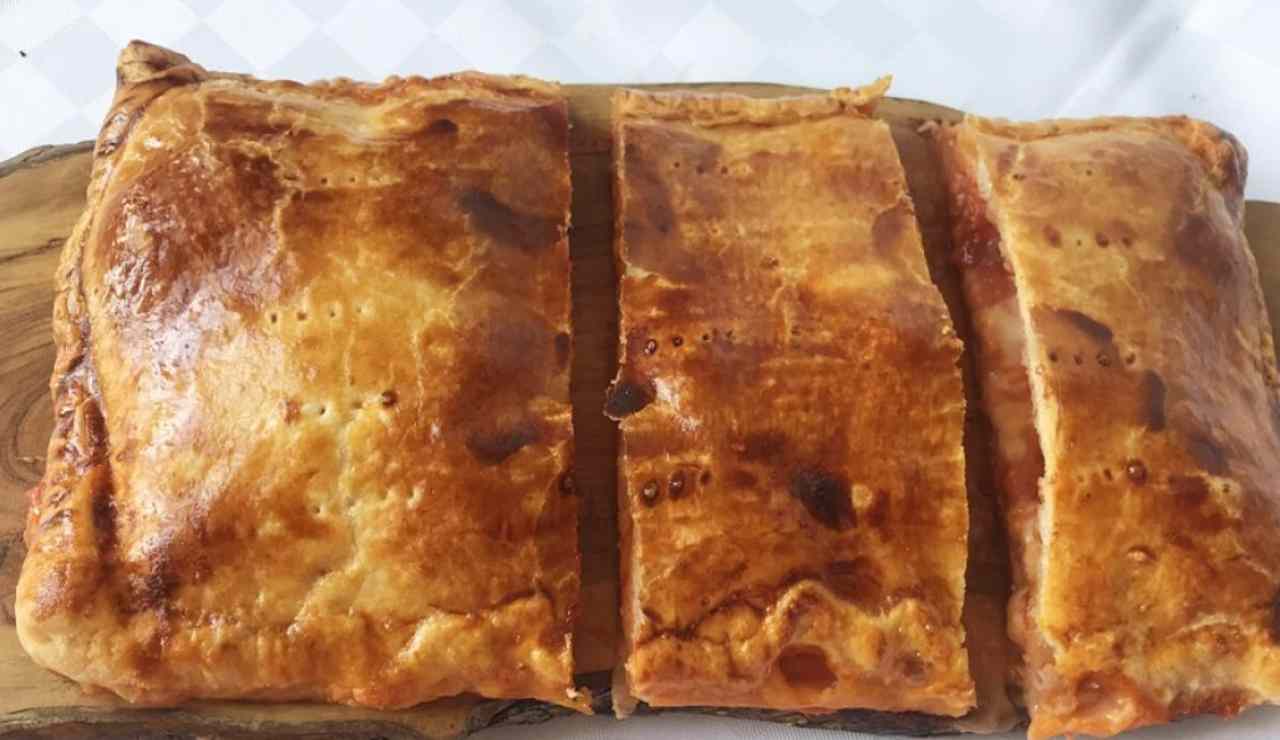 Strudel di ricotta e salumi