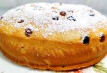 Torta soffice d'uvetta