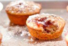 Tortini rustici di patate con marmellata di pesche