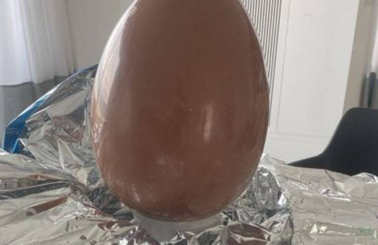 Un uovo di cioccolato