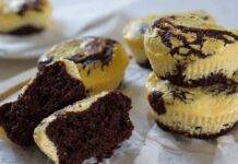 Cupcake bicolori al fondente