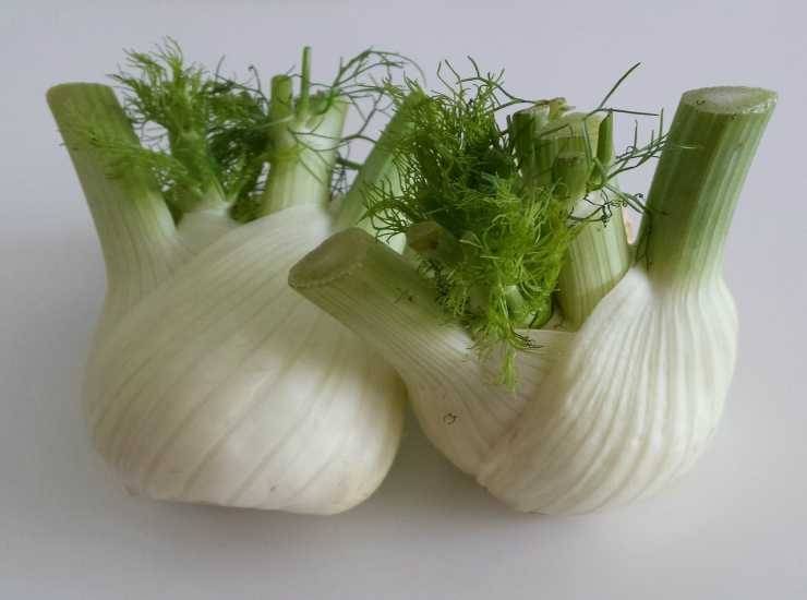 Come combattere il caldo con questa buonissima insalata di legumi e tonno pronta in 10 minuti. Foto Ricetta Sprint