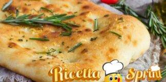 Focaccia come quella del fornaio: la ricetta semplicissima che vi conquisterà!