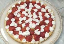 Crostata di Fragole di Alessandra Spisni, il dolce primaverile perfetto: friabile e ricco di farcitura Foto di Alessandra Spisni. Crostata di Fragole di Alessandra Spisni