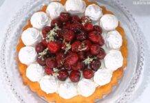 Torta furba alle ciliegie di Natalia Cattelani | È sempre mezzogiorno Foto di È sempre mezzogiorno. Torta furba alle ciliegie di Natalia Cattelani