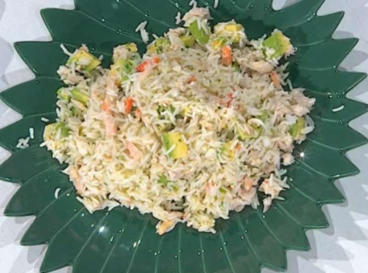 Foto di È sempre mezzogiorno. Tris di insalata di riso di Francesca Marsetti: leggere e gustose