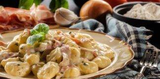 Gnocchi cremosi solo 3 ingredienti per un pranzo sublime ed irresistibile, pronto in 10 minuti!