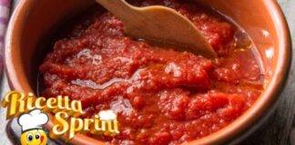 Passata di pomodoro: tutti i passaggi per farla buona e con poca fatica