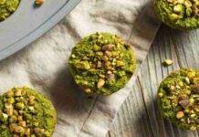 Tortine di pistacchio e gocce di cioccolato