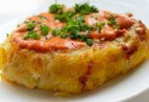 Tortino di patate croccante: sfizioso e con il cuore morbido, ti conquisterà