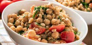 insalata di farro e ceci